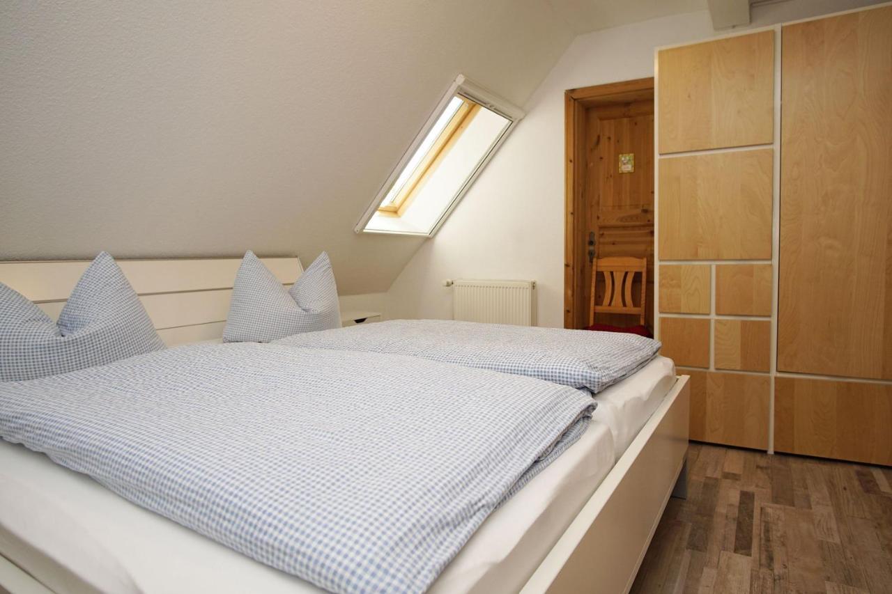 Westphal'S Ferienwohnung Groß Zicker Exterior foto