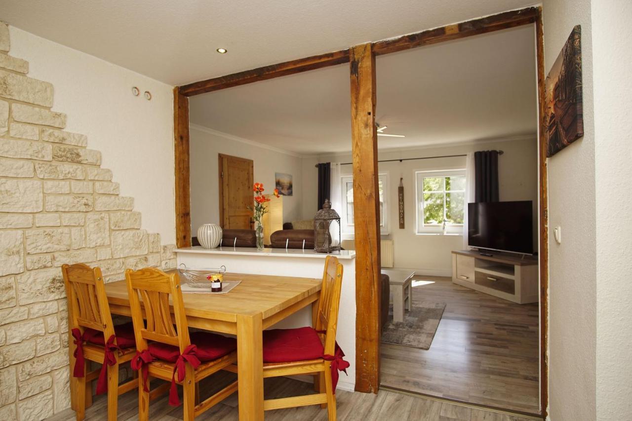 Westphal'S Ferienwohnung Groß Zicker Exterior foto