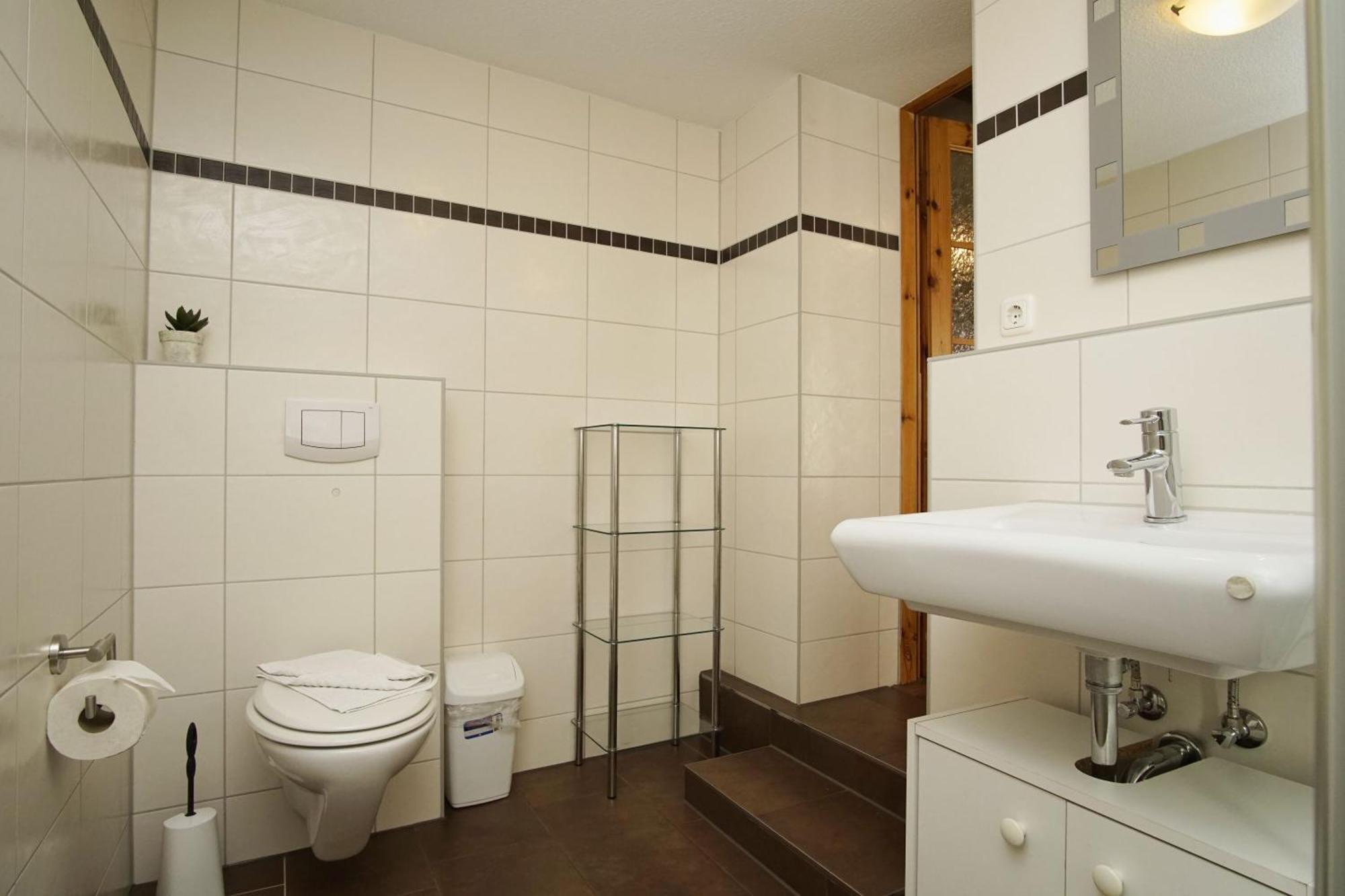 Westphal'S Ferienwohnung Groß Zicker Exterior foto