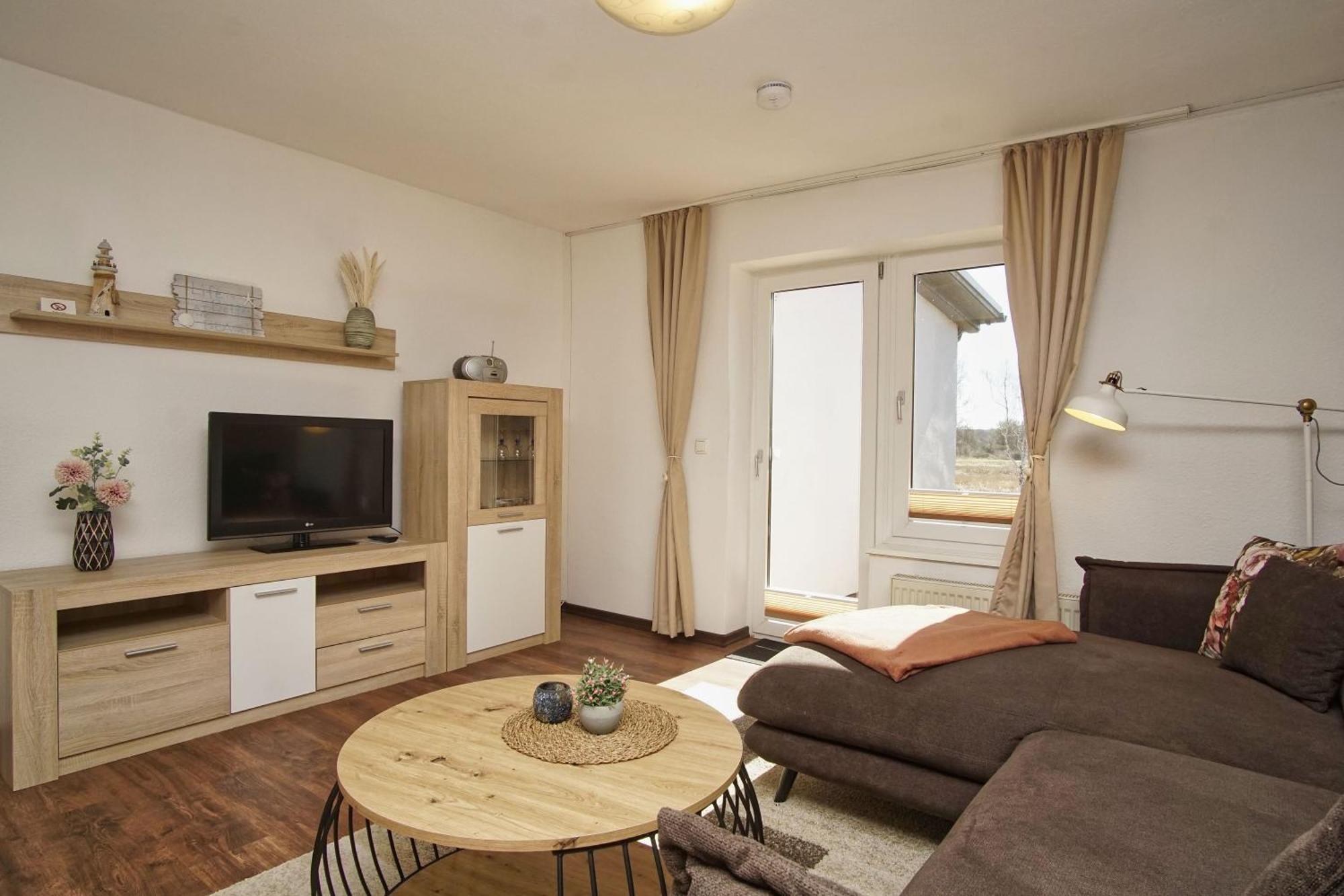 Westphal'S Ferienwohnung Groß Zicker Exterior foto